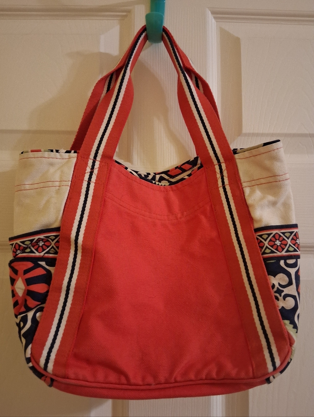 Vera Bradley Small Color Block Tote In Sun Valley.
